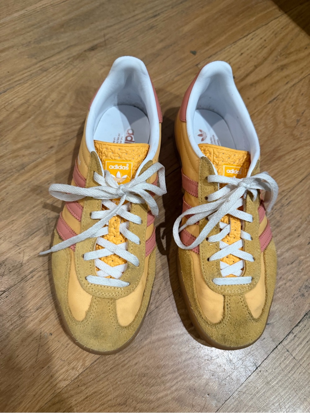 Adidas Gazelle Yellow and Pink Low-Top Sneakers 7.5 women’s